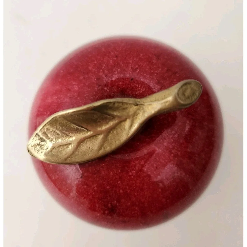 Vtg MCM Paperweight Polished Red Alabaster Marble Stone Apple With Brass Leaf